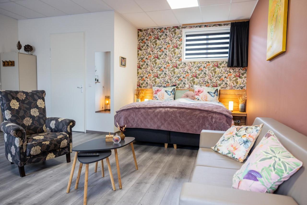 B&B Het Gelders Buitenleven Overasselt Exterior foto