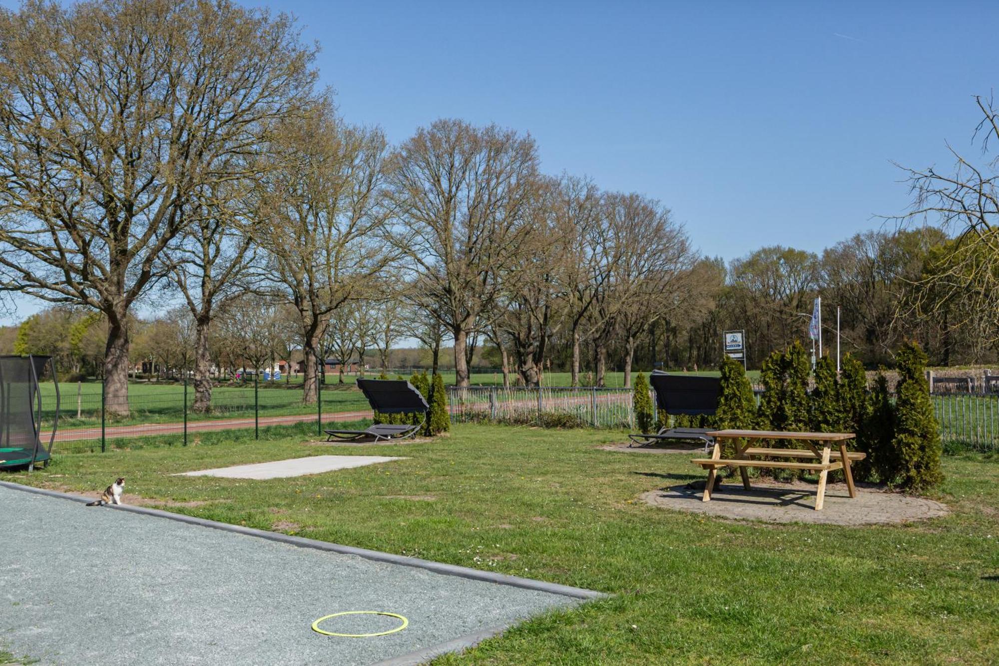 B&B Het Gelders Buitenleven Overasselt Exterior foto